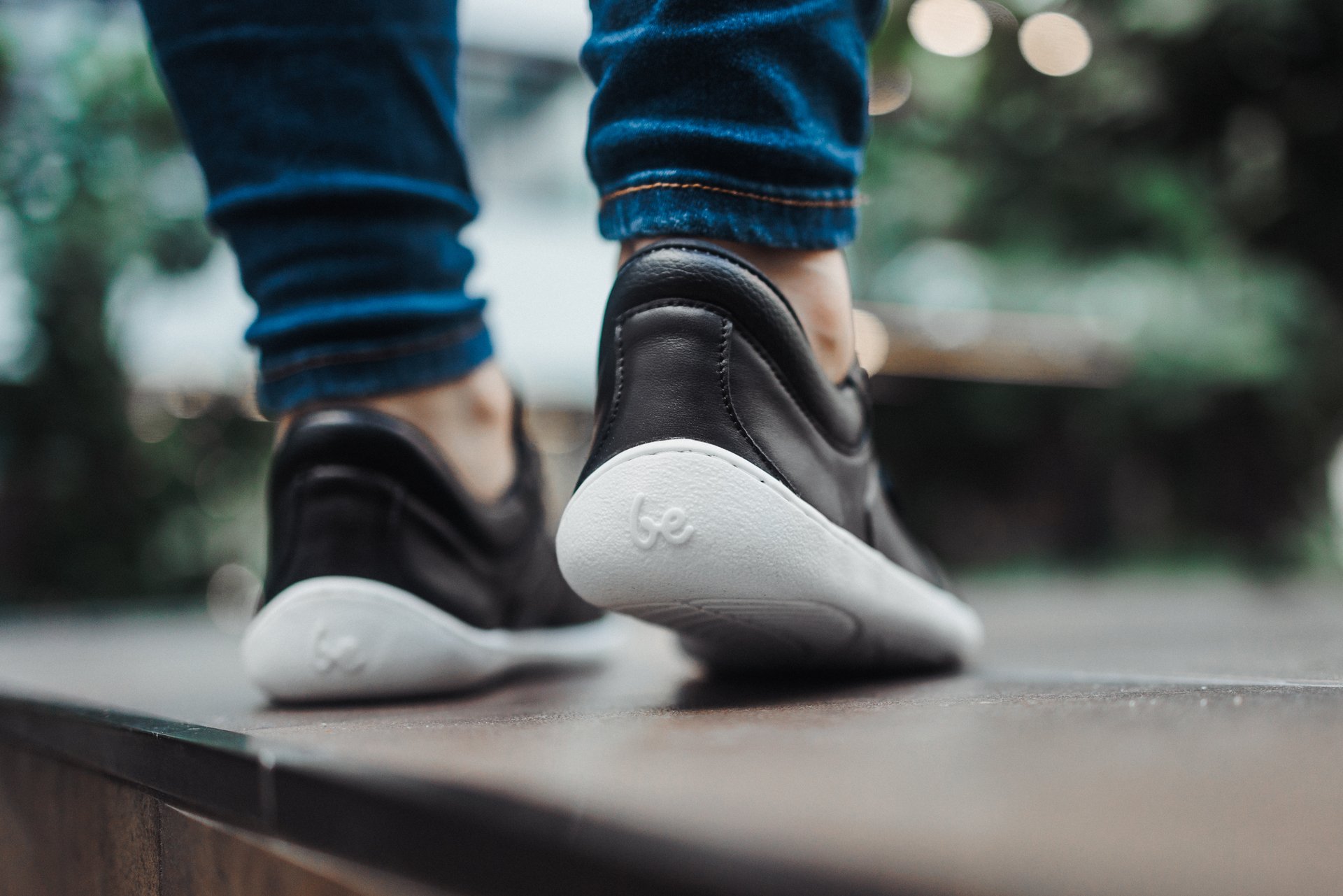 Кроссовки Barefoot Be Lenka Champ 3.0 черные/белые